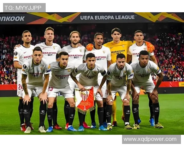 西班牙人主场迎战塞维利亚双方争夺宝贵积分的焦点之战 西班牙人主场迎战塞维利亚双方争夺宝贵积分的焦点之战