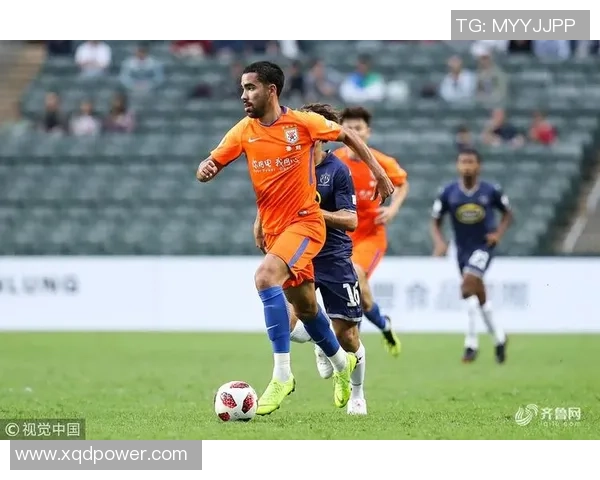 香港贺岁杯精彩对决山东鲁能迎战奥克兰城直播全程回顾 香港贺岁杯精彩对决山东鲁能迎战奥克兰城直播全程回顾